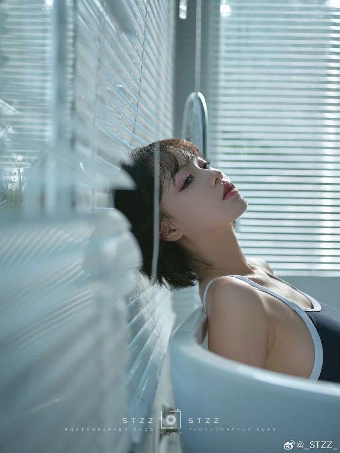 真探 第一季 封面